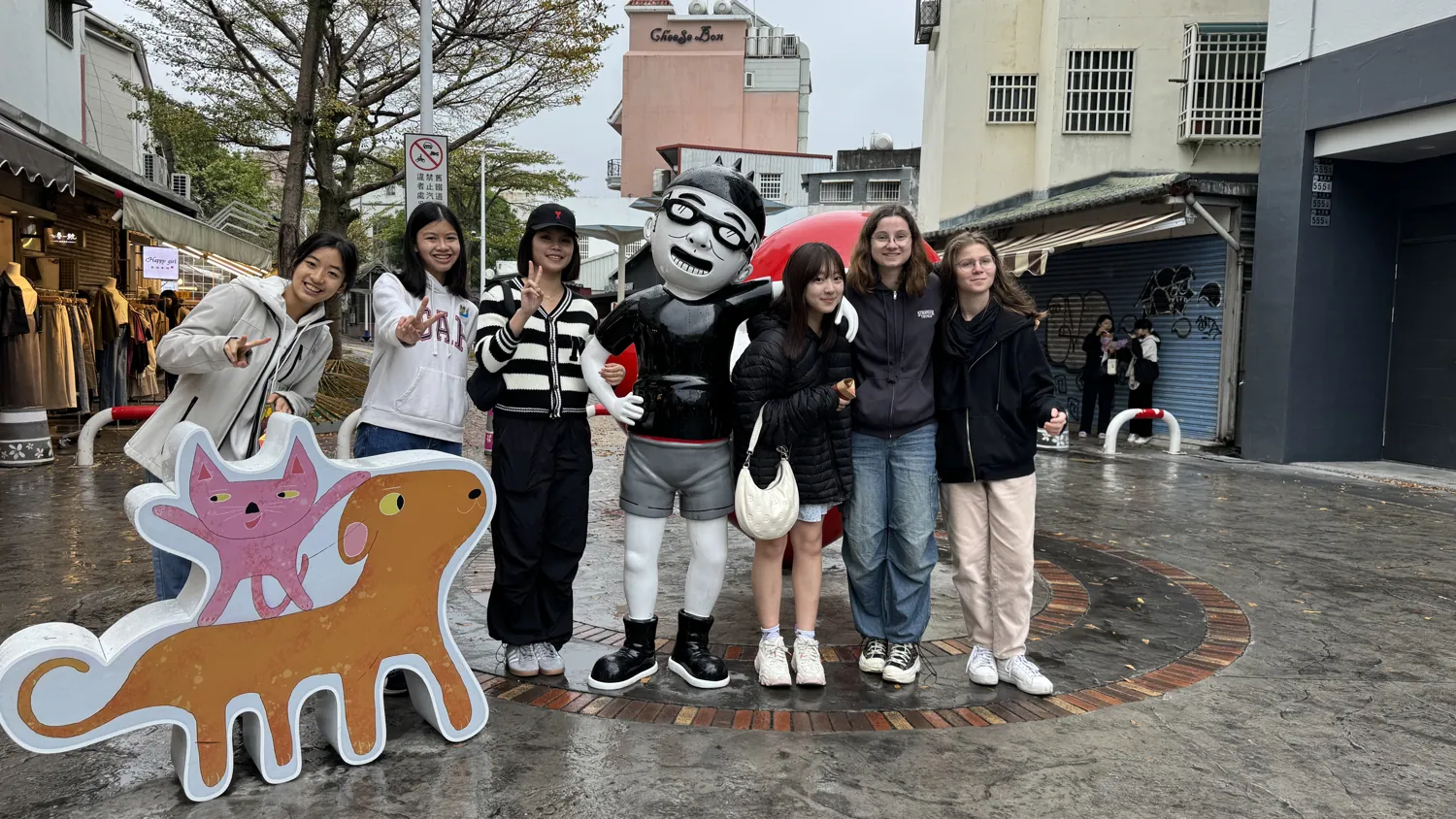 交換學生體驗台灣廟會文化